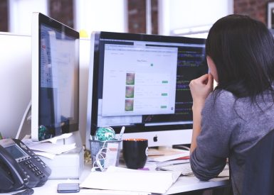 5 Ways the Internet has Changed Business and Commerce internet and computer