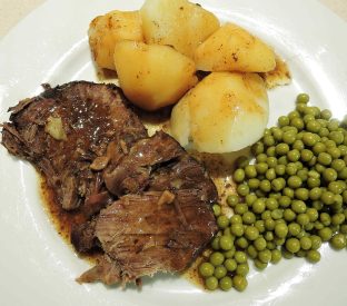 Easy and Delicious Slow Cooker Pot Roast Recipe Perfect for slow cooker pot roast
