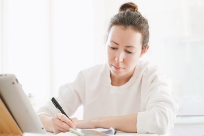 The Benefits of Earning a Degree Through an Online University online university