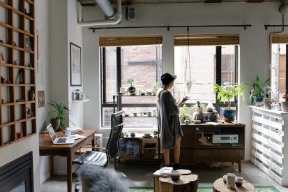 The Future of Retail The Growing Trend of Home Based Ecommerce ecommerce business from home