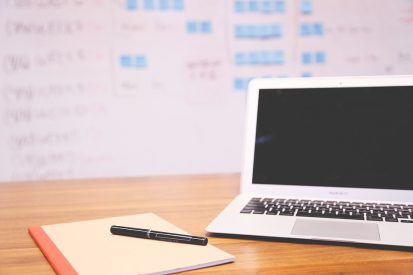 The Potential Rewards and Risks of Investing in Startup Companies invest in startup companies